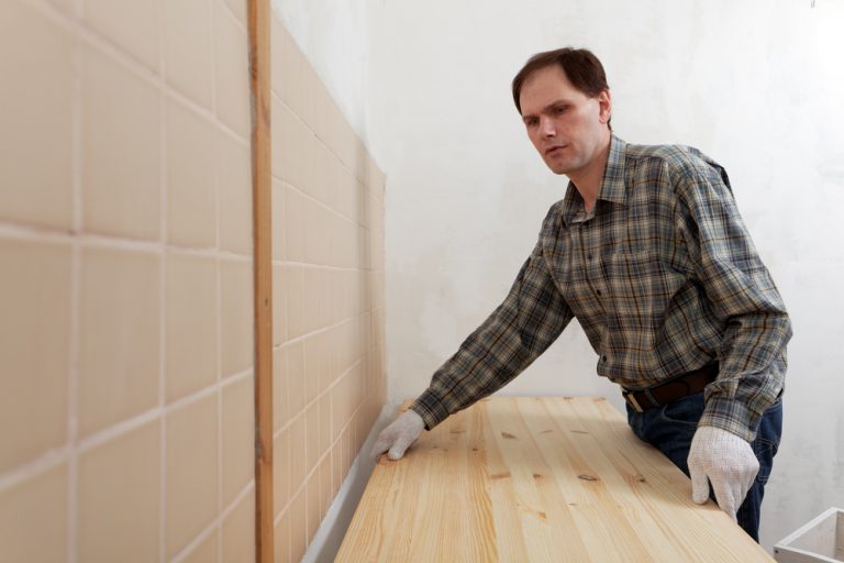 Arbeitsplatte einbauen lassen » Mit diesen Kosten ist zu rechnen