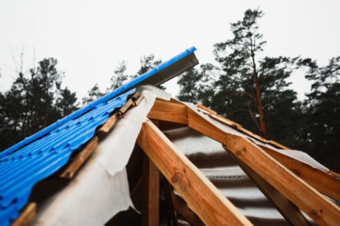 GartenhausDach erneuern » Kosten, Preise und mehr
