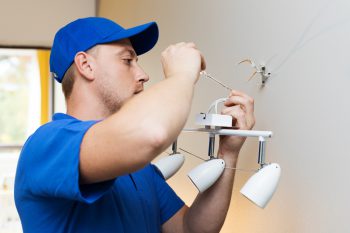 elektriker-lampen-montieren-kosten