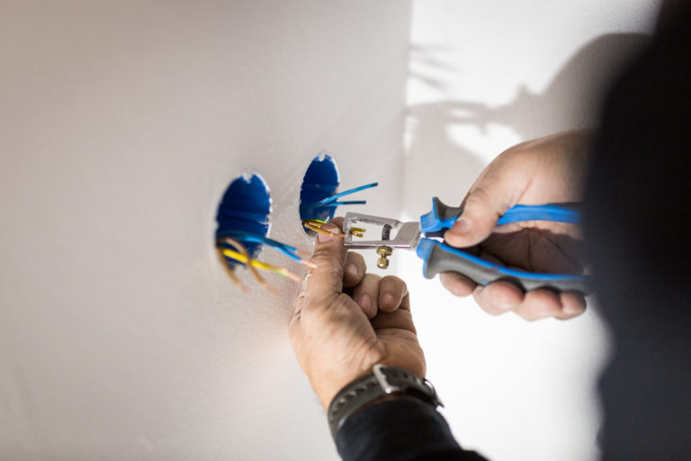 Elektrik im Haus erneuern » Mit diesen Kosten müssen Sie rechnen
