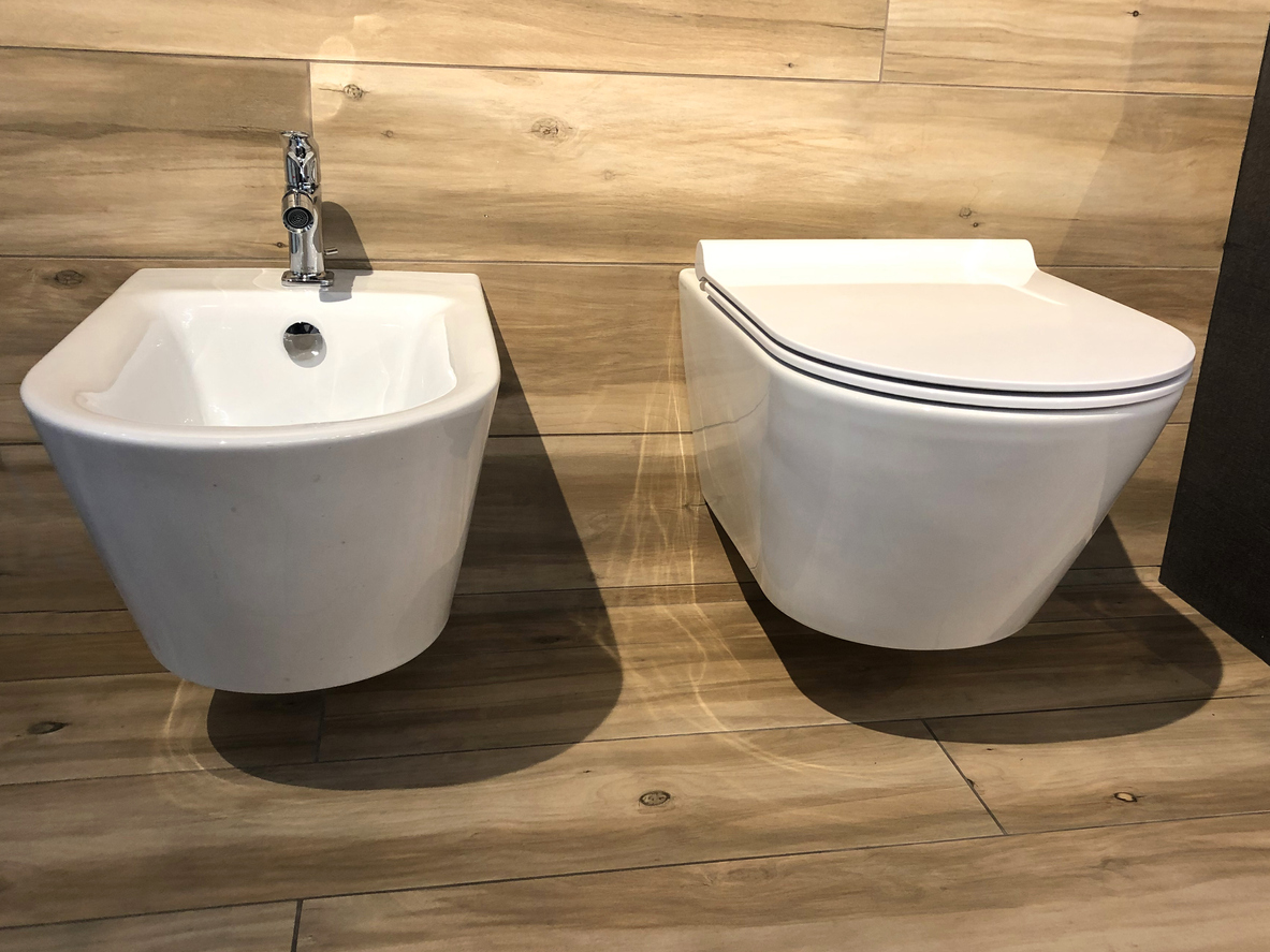 Hänge WC montieren » Mit diesen Kosten müssen Sie rechnen